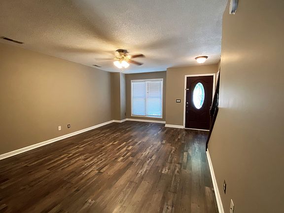 4th image of 2419 Avalon Woods Dr