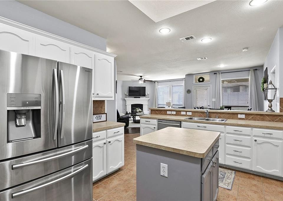 1st image of 8513 Vista Grande Dr