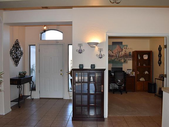 3rd image of 4113 W Menadota Dr