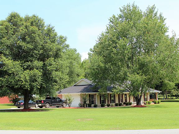 2nd image of 4695 Sheffield Dr