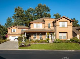 1045 Inverlochy Dr, Fallbrook, CA 92028