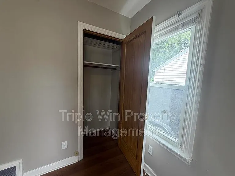 1145 Patterson Rd — Photo 9