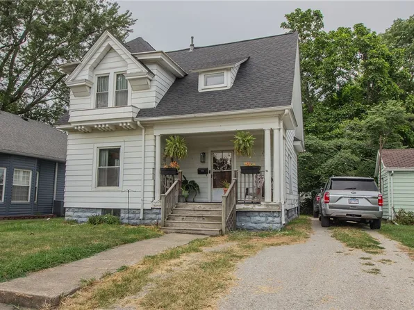 2816 Dewitt Ave, Mattoon, IL 61938