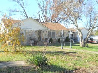 1044C Rr 1, Winona, MO 65588