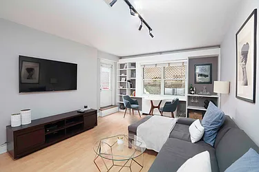 301 East 75th Street, #2G