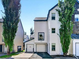 137 NE Bridlewood Ln SW, Calgary, AB T2Y3X8