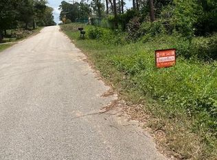 13994 Walker Rd, Conroe, TX 77302