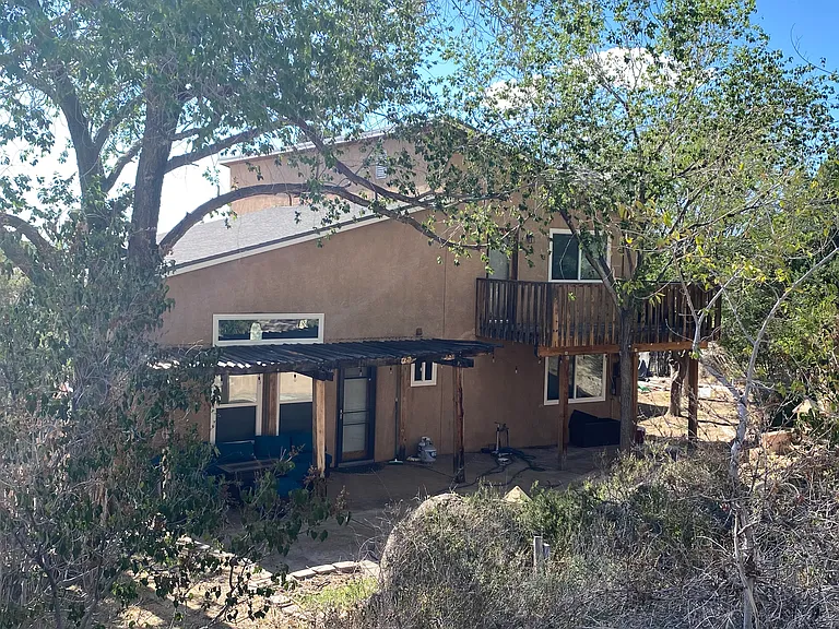 524 Oakwood Pl NE — Photo 8