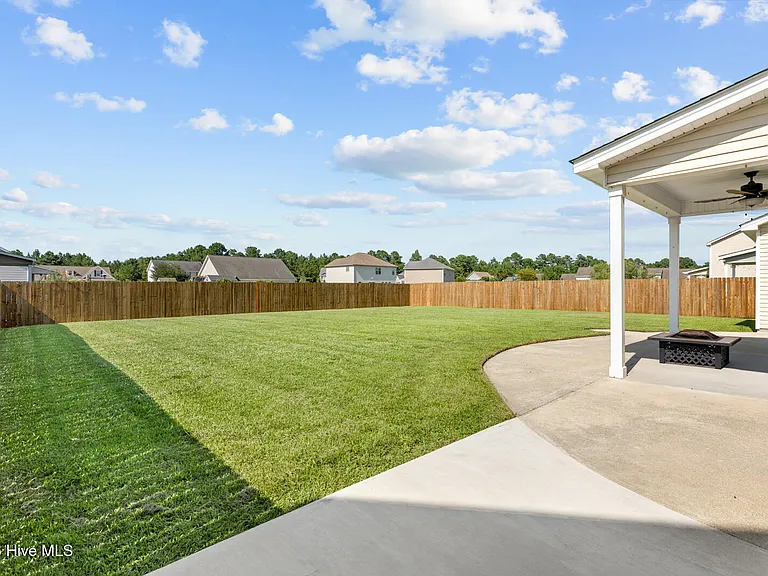 403 Zircon Ct — Photo 27
