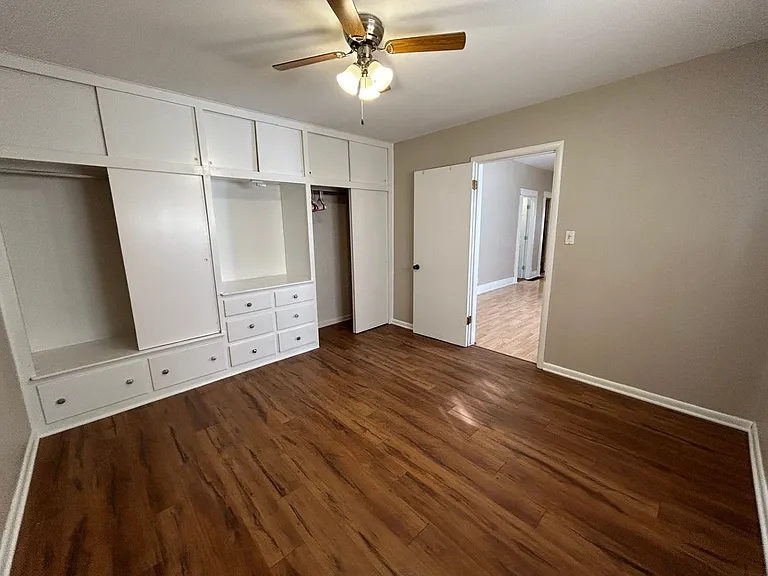 117 W Adams Ave — Photo 29