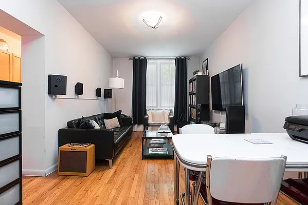 Rented by Emor Management Inc. | media 15