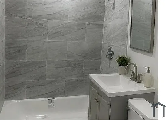 3 bed, 1056 sqft, $1,100 — Photo 2