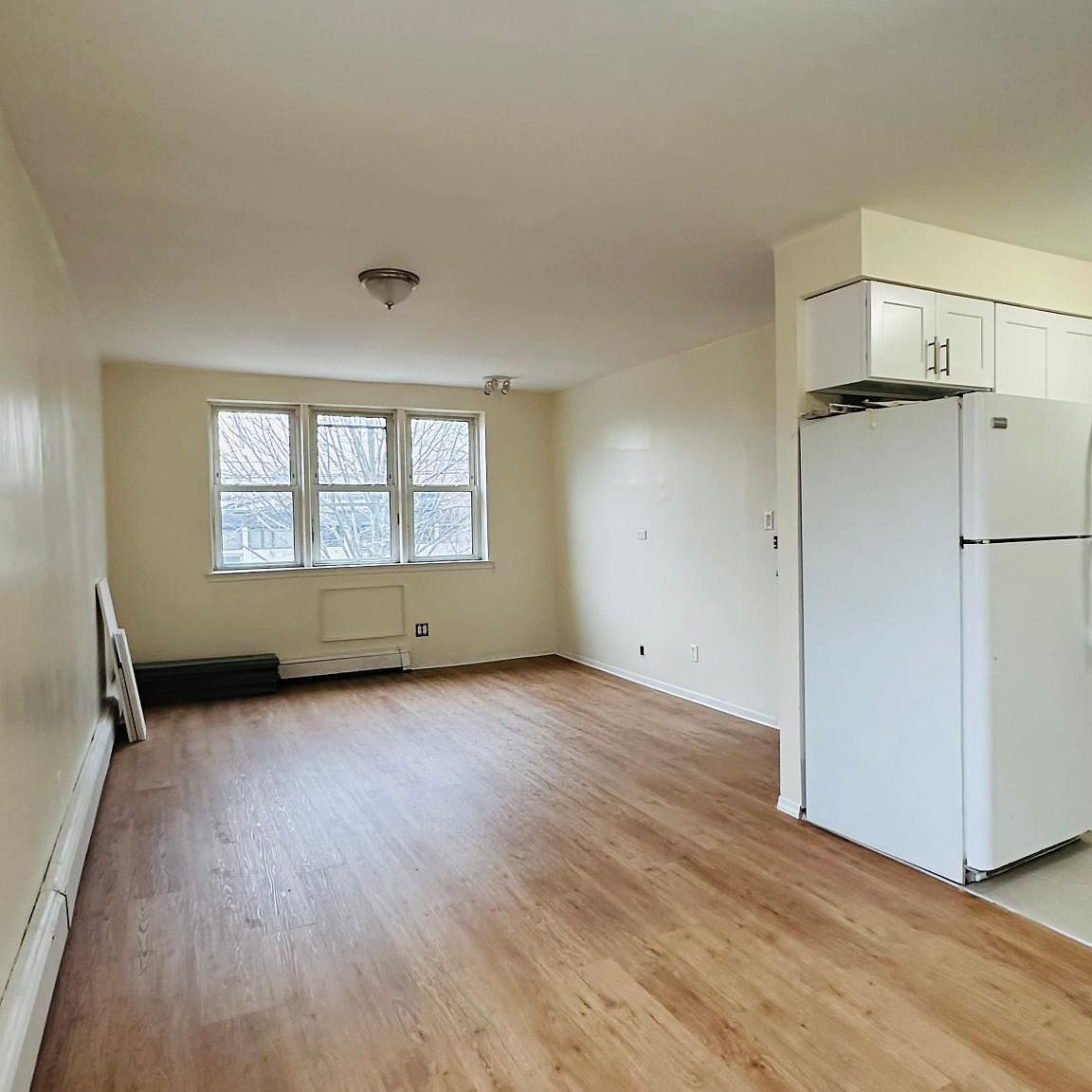 4031 216th St APT 1, Bayside, NY 11361 | Zillow