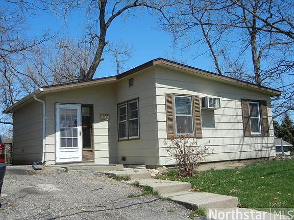 2nd image of 389 Arion St E