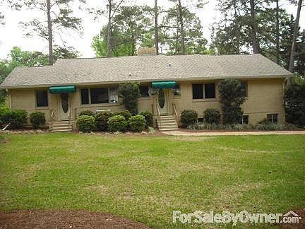2nd image of 910 Brookwood Dr