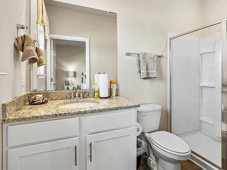 31470 Shadwell Dr — Photo 2