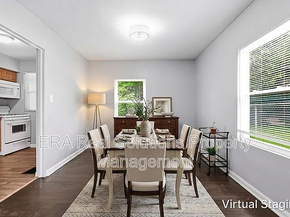3rd image of 2920 Ruhl Ave