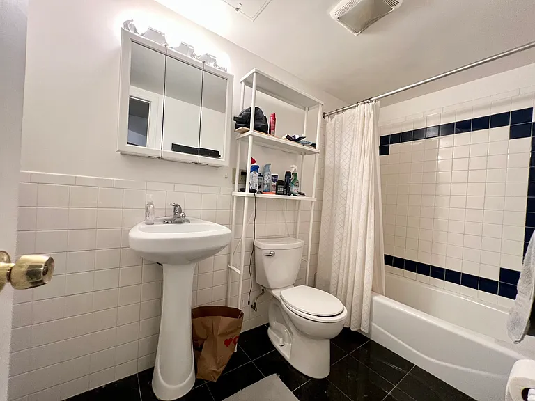 35 Cummings Rd #B — Photo 11