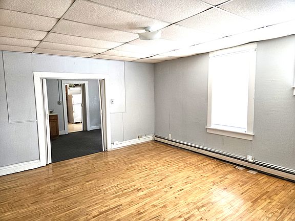 3rd image of 315 6th Ave E APT 2A