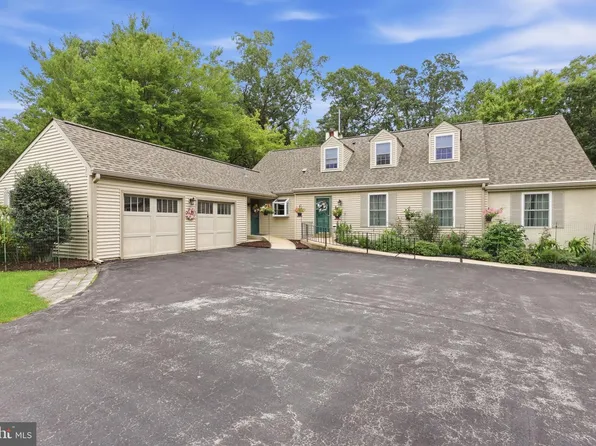 367 S Balderston Dr, Exton, PA 19341