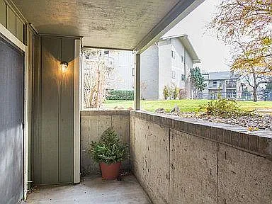 695 Manhattan Dr #16 — Photo 12