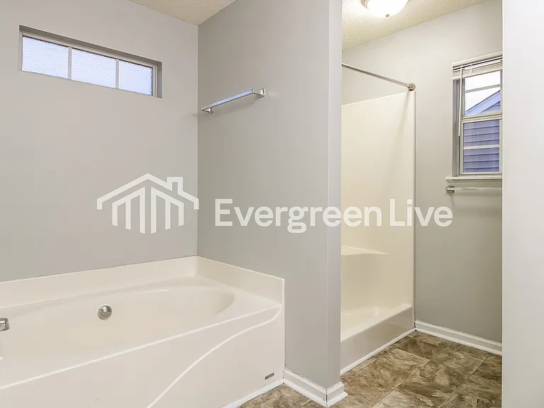 486 Fox Trot Dr — Photo 10