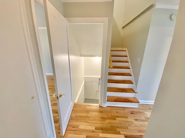 3925 SE Boise St — Photo 13