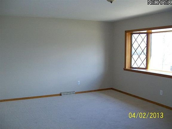 5th image of 6398 Schaaf Dr