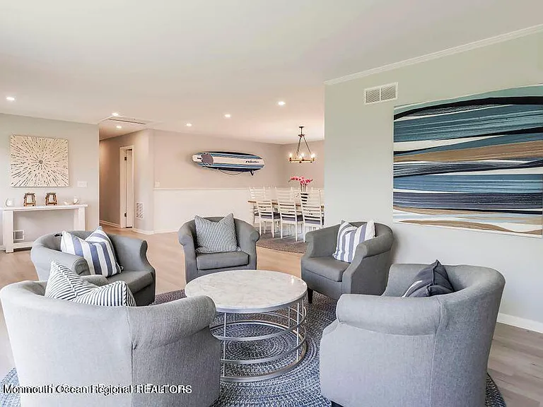 425 Atlantic Ave — Photo 9