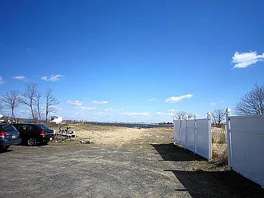 2nd image of 28 5th St APT 2