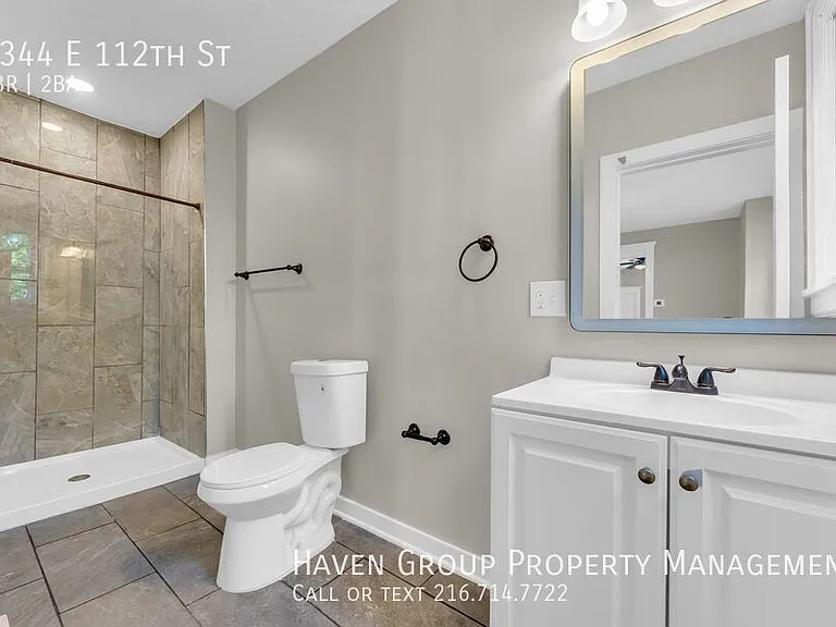 1344 E 112th St — Photo 24
