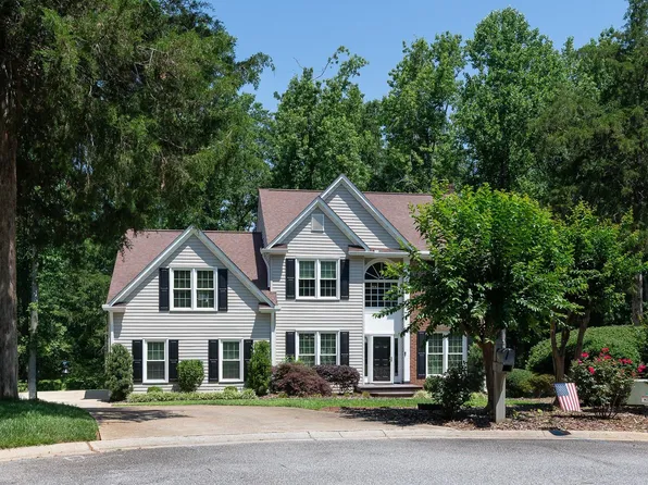 5 Indian Mound Ct, Simpsonville, SC 29680