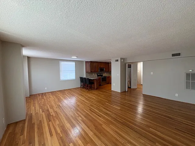 1101 Saint Paul St #1004 — Photo 8
