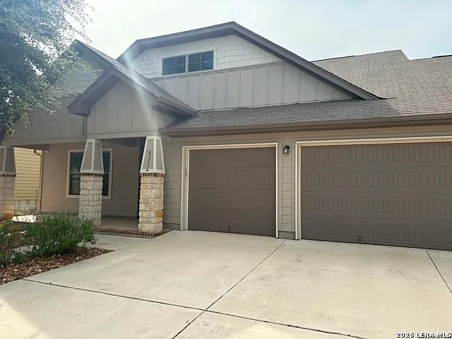 4 bed, 3.0 bath, 2840 sqft, $2,700 — Photo 4