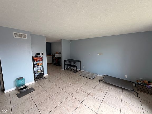 3rd image of 7545 Dornock Dr