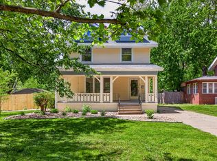 1236 43rd St, Des Moines, IA 50311