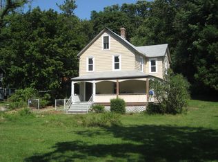 206 Spring Rd, Huntington, NY 11743