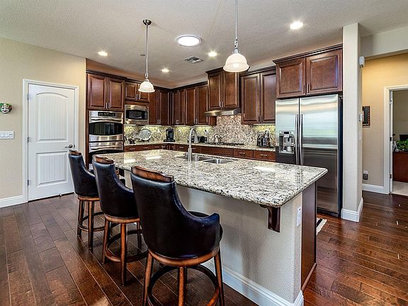 5th image of 3125 Aldridge Way