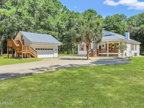 91 Holly Hall Rd, Beaufort, SC 29907