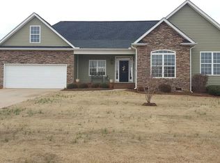 220 Woodcrest Ct, Inman, SC 29349