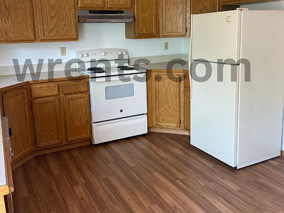 2nd image of 3522-3524 E Hartson Ave #3522