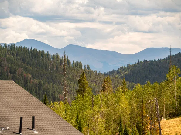 841 Black Feather Court, Granby, CO 80446