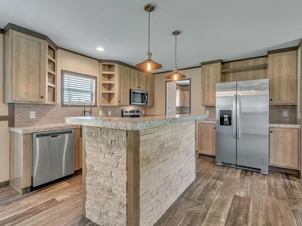 6996 Glenn Rd, College Grove, TN 37046