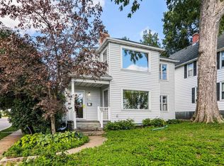 2802 Lakeland Ave, Madison, WI 53704