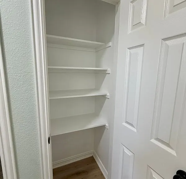 309 Catherine St — Photo 19