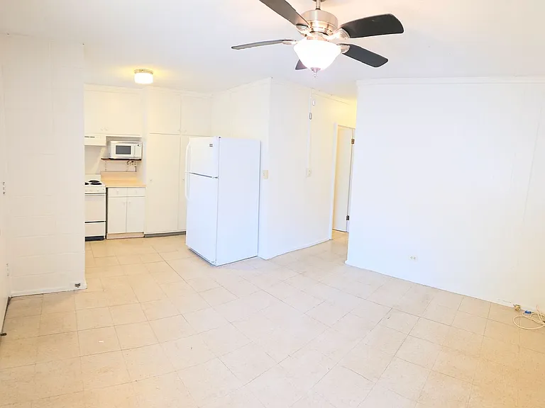 837 Lukepane Ave — Photo 1
