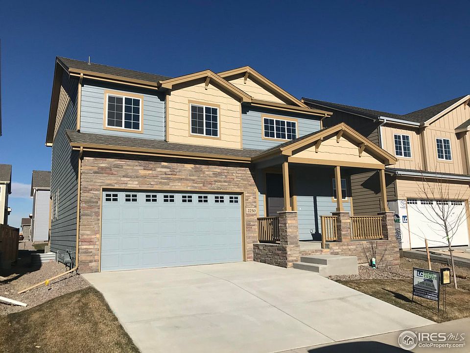 1st image of 2250 Chesapeake Dr