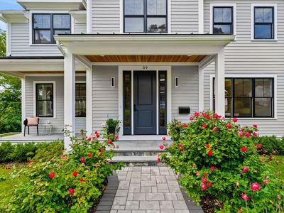 39 Donna Rd, Needham, MA, 02494