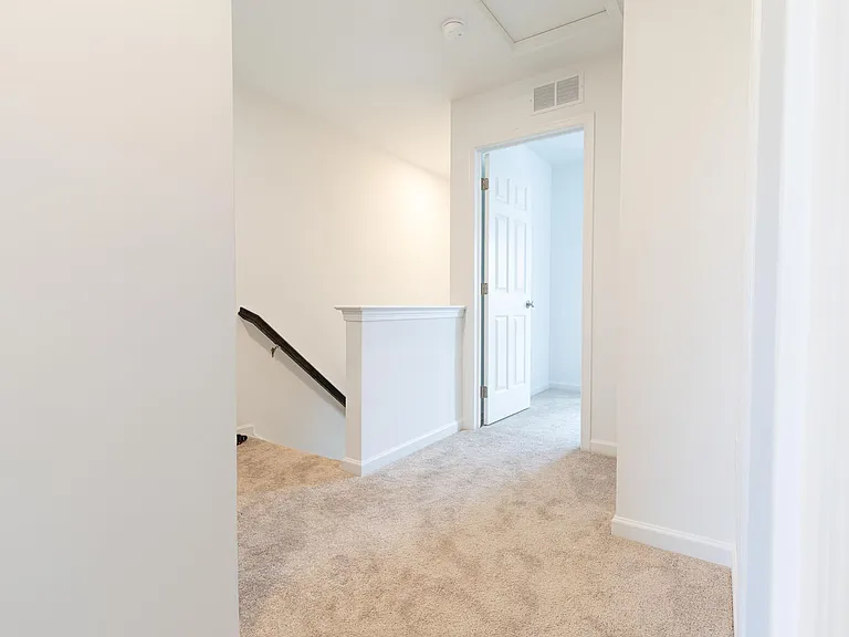 14 Meredith Way — Photo 8