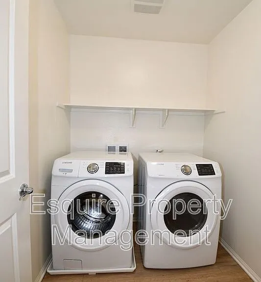 433 Castiano St — Photo 20